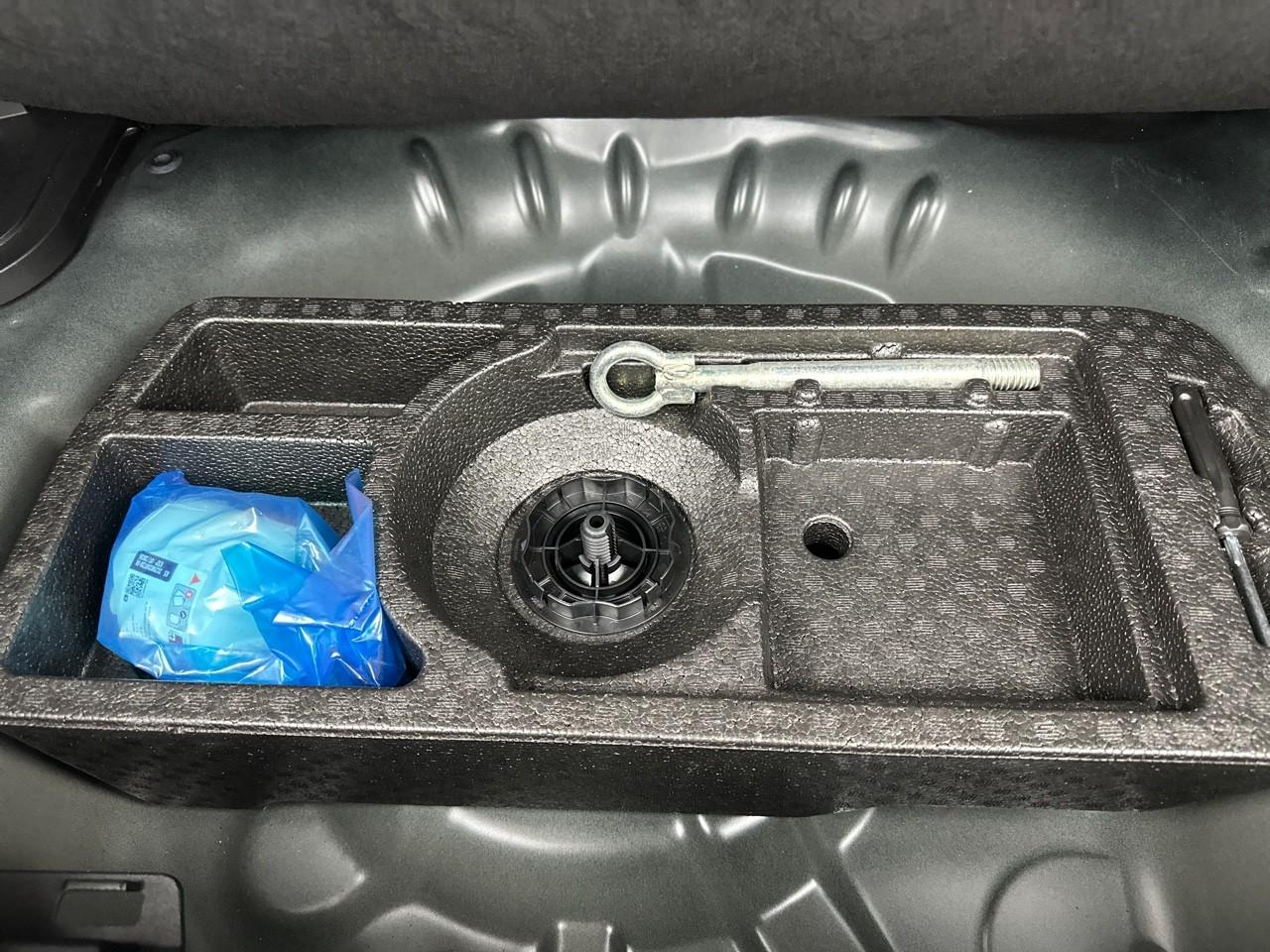 Citroën C3 Aircross puretech 130 s&s eat6 shine — photo 32