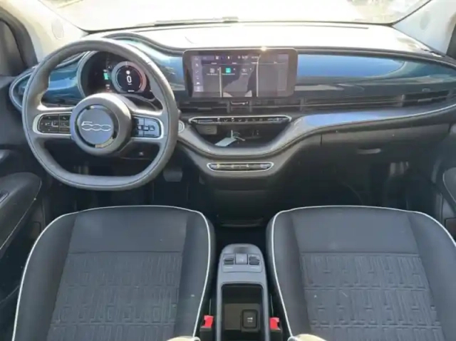 Fiat 500 e 118ch my23 — photo 10