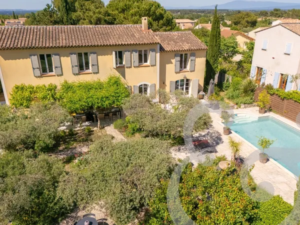 Maison à pied du centre de St Remy de Provence