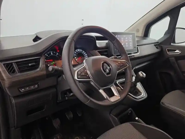 Renault Kangoo blue dci 115 — photo 272