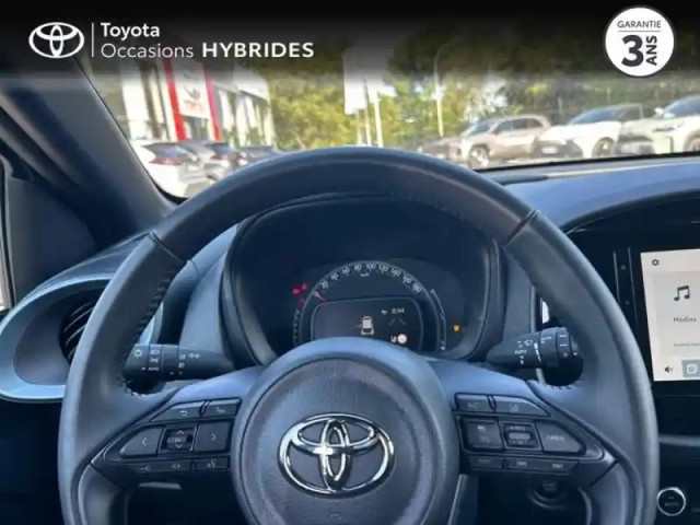 Toyota Aygo X 1.0 vvt-i 72ch design my24 — photo 13