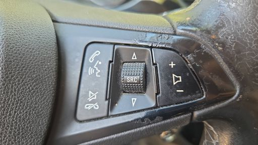 Opel Corsa 1.4 90 - Design 120 Ans – 2019 – 136739 km – Essence – Boîte Manuelle — photo 16