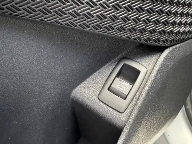 Bmw X1 xdrive 23d 211ch dkg7 — photo 28