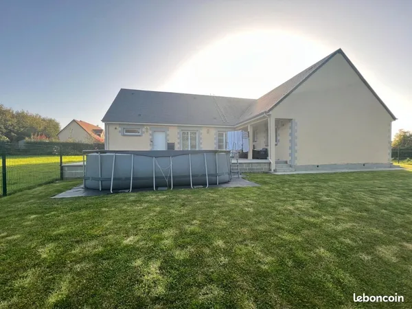 Maison 143 m² - 4 chambres - Plain-pied - Terrain 860 m²