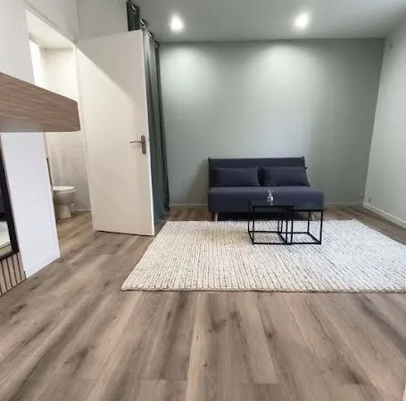 Studio 1 pièce 18 m²