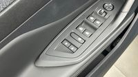 Peugeot 408 PHEV 225ch Allure Pack e-EAT8 — photo 18