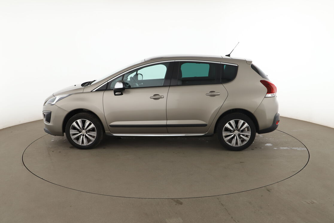 Peugeot 3008 1.6 Blue-HDi Allure — photo 2