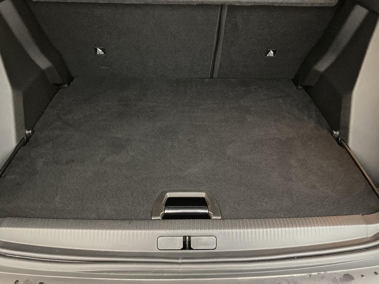 Peugeot 2008 hybrid 145 ch e-dcs6 allure — photo 6