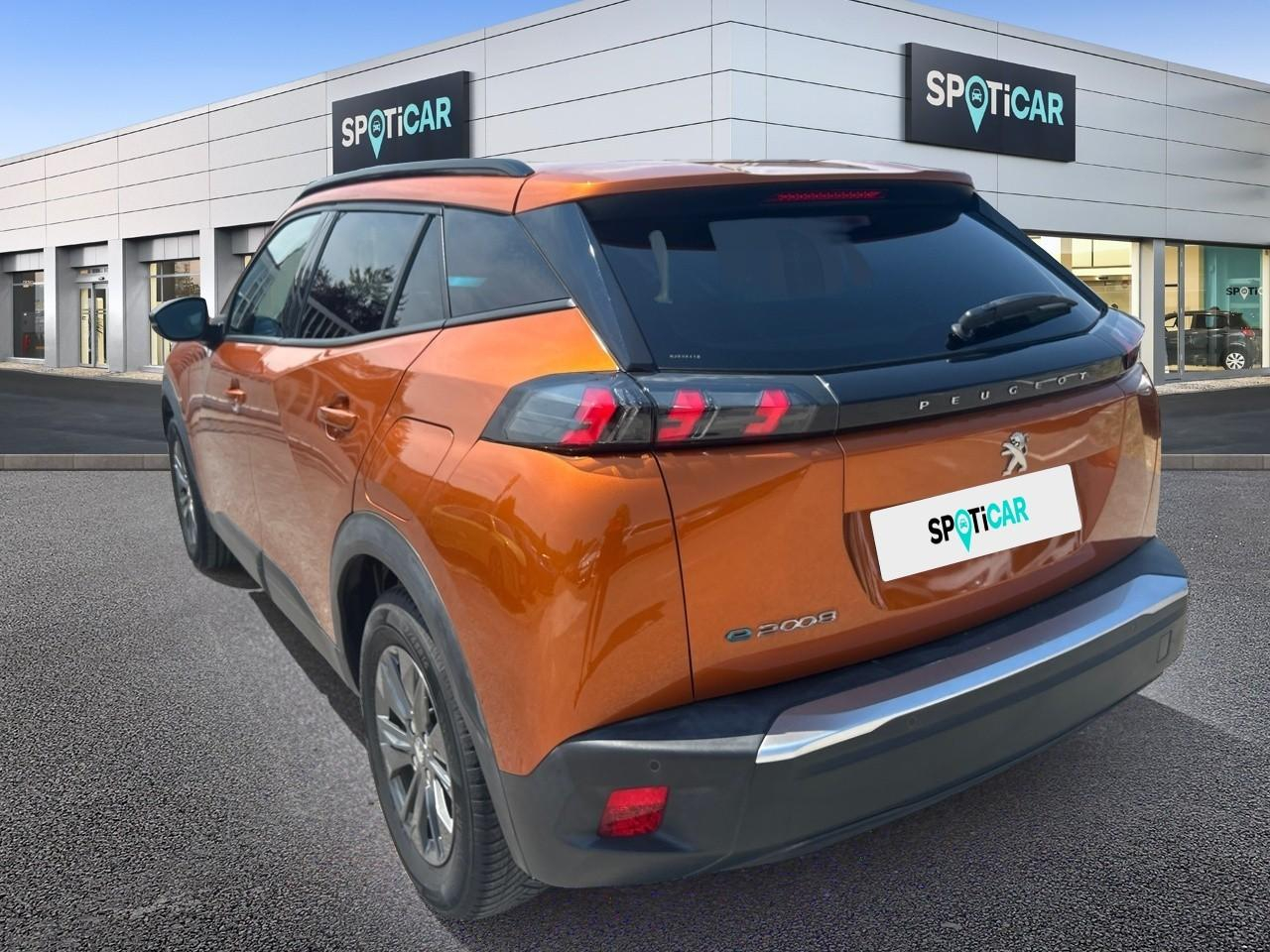 Peugeot 2008 e-2008 136ch style — photo 7
