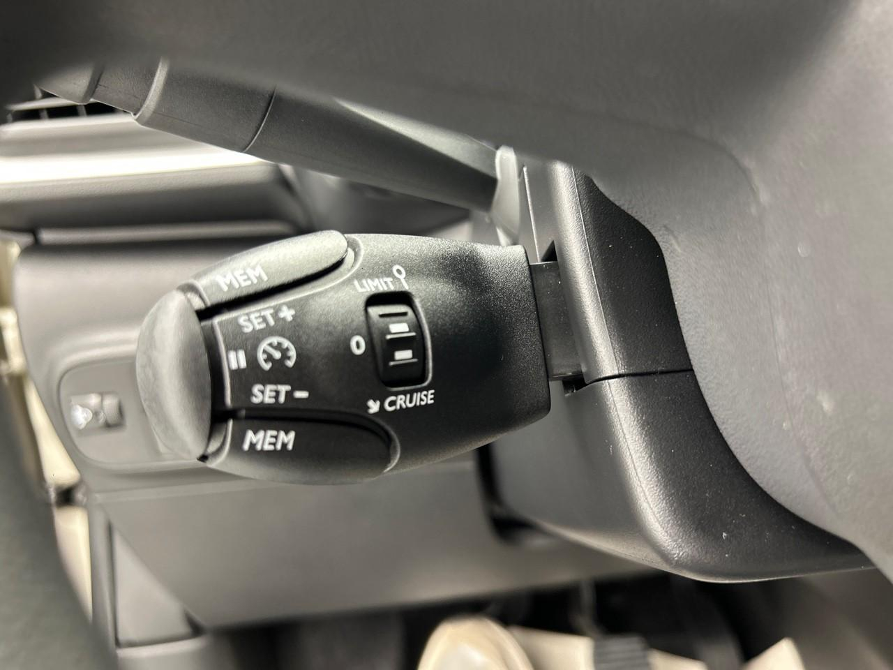 Citroën C3 puretech 83 ch bvm5 plus — photo 20