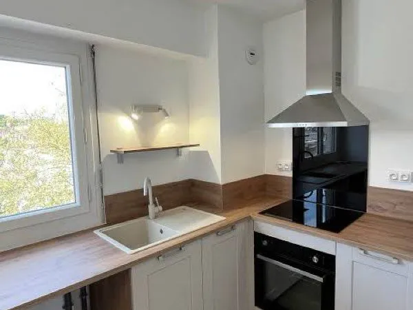 T2 47m2 meublé + balcon + parking