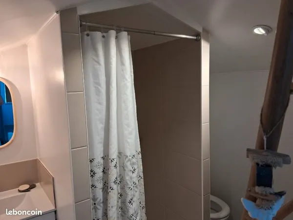 Studio meublé chez l'habitant