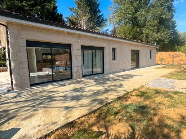 Maison neuve individuelle