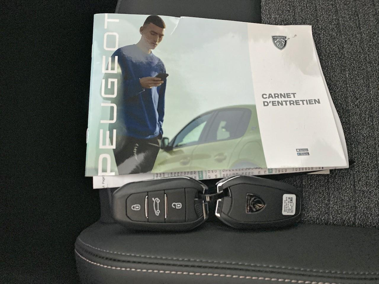 Peugeot 5008 hybrid 145 ch e-dcs6 allure — photo 18