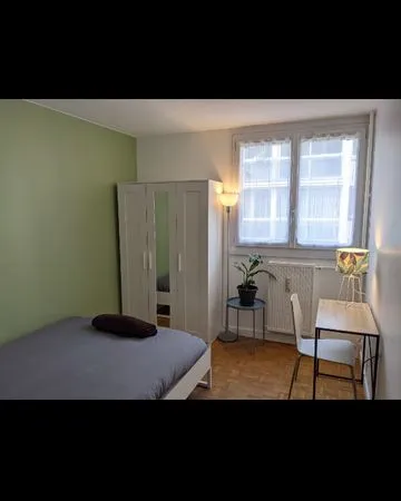 Chambre éligible APL dans colocation calme et confortable, Ligne 8 Créteil Université