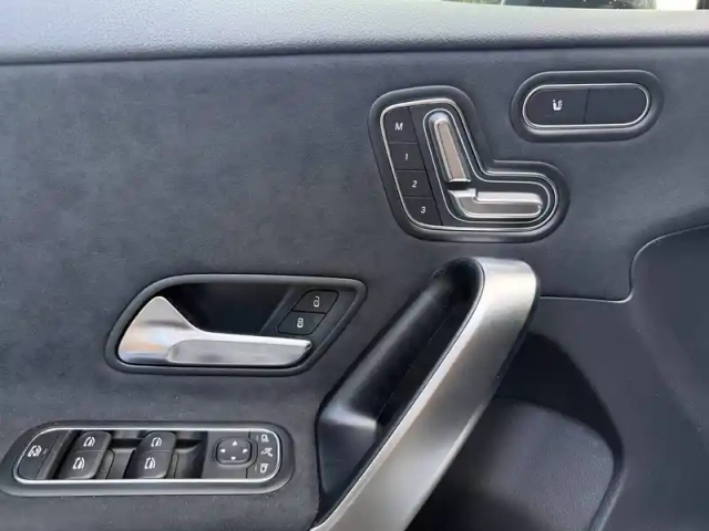 Mercedes Classe A 180 — photo 13