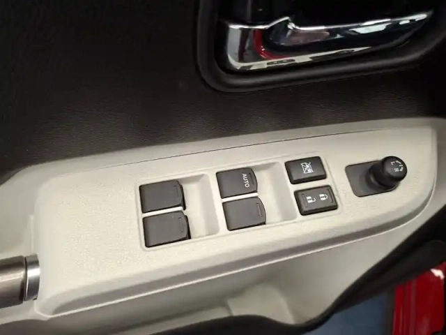 Suzuki Ignis 1.2 dualjet hybrid shvs — photo 16