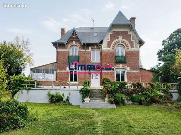 Maison 6 pièces 153 m²
