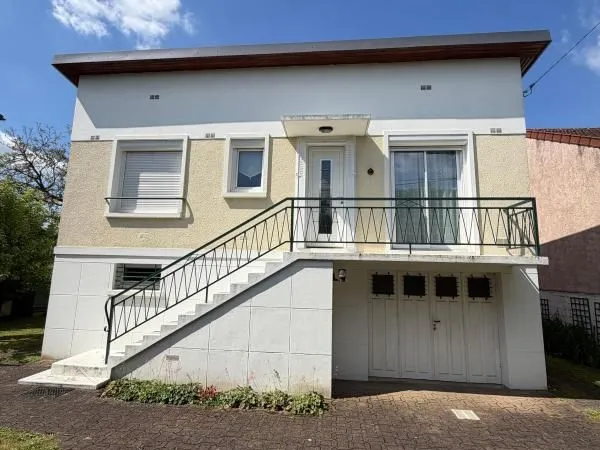 Maison 3 pièces 90 m²