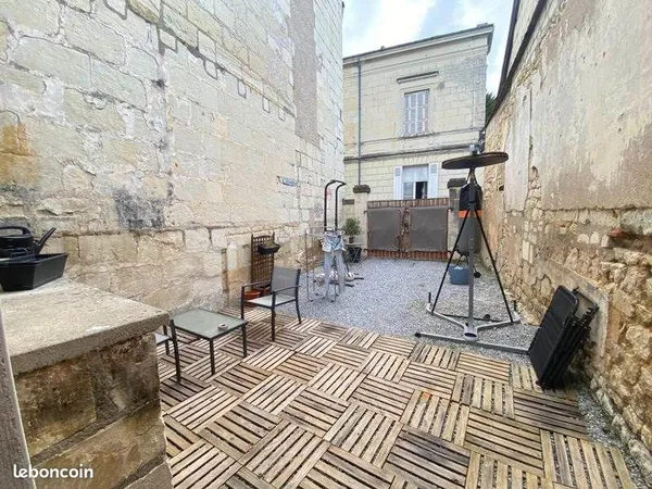 Immeuble 76 m²