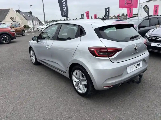Renault Clio blue dci 85 — photo 13