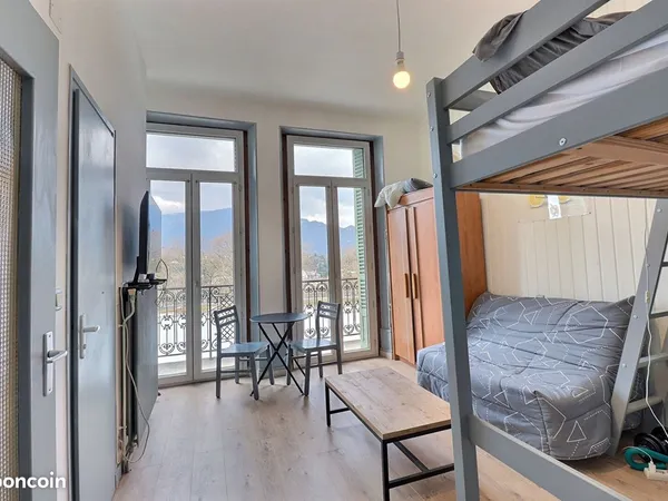 Studio 1 pièce 18 m²