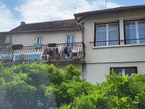 Maison de bourg très jolie vue, 3 chambres, bureau