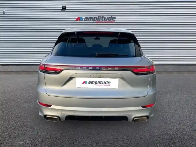 Porsche Cayenne 3.0 v6 462ch e-hybrid — photo 6