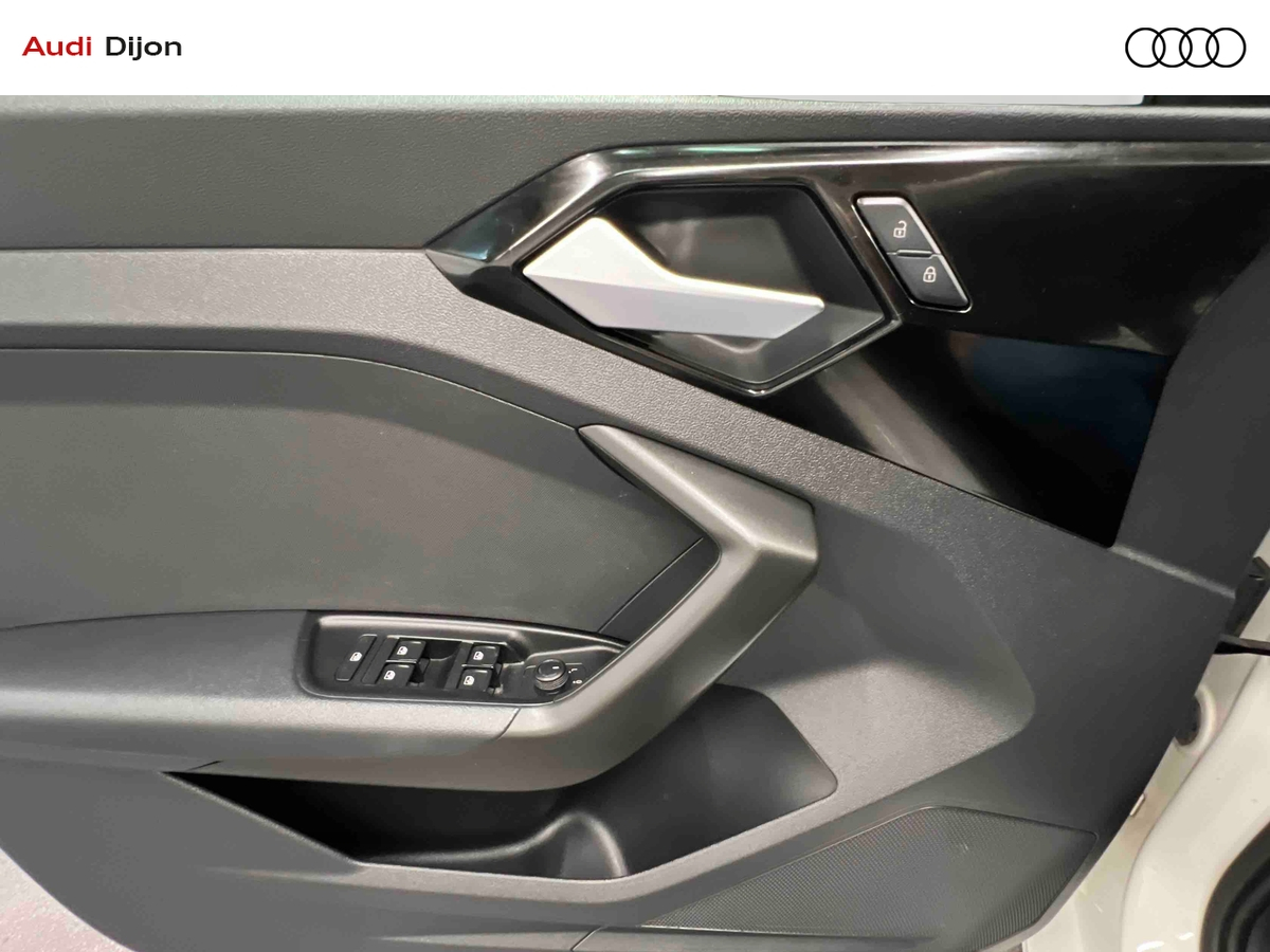 Audi A1 Sportback 25 TFSI 95 ch BVM5 — photo 17