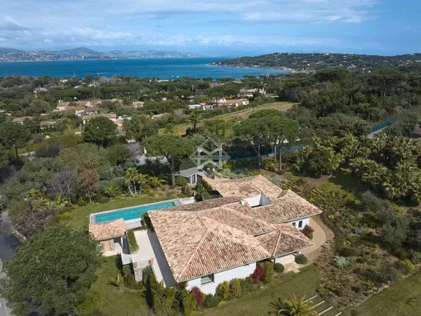 Propriété 8 pièces 500 m²