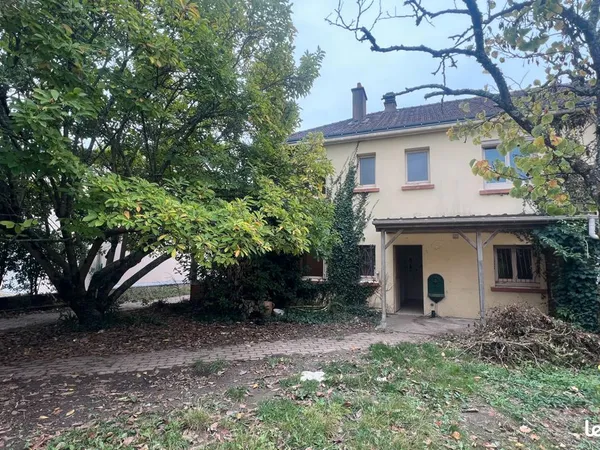 Maison 6 pièces 141 m²