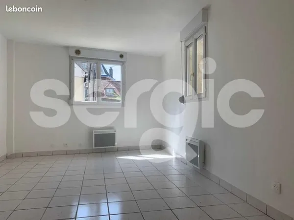 Studio 1 pièce 25 m²