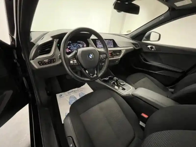 Bmw Serie 1 série 1 116da 116ch business design dkg7 — photo 5