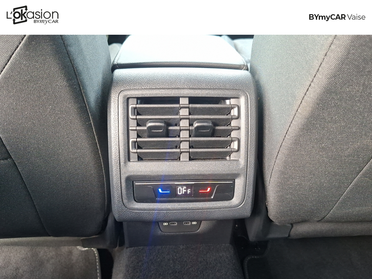 Volkswagen Golf SW 1.5 eTSI EVO2 116 DSG7 — photo 20