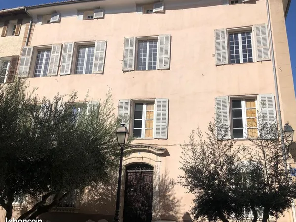 Immeuble en pierre 18ème siècle