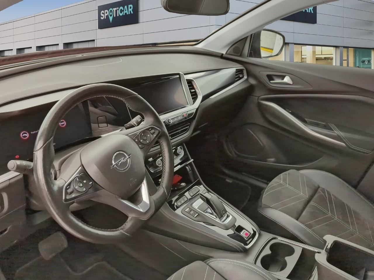 Opel Grandland 1.2 turbo 130 ch bva8 ultimate — photo 14