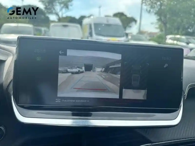 Peugeot 2008 puretech 130 s&amp;s bvm6 — photo 17