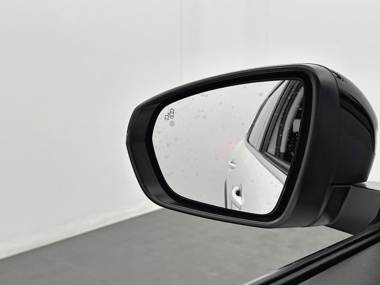 Citroën C5 Aircross hybride rechargeable 225 s&s e-eat8 c-series — photo 33