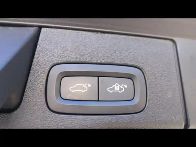 Volvo Xc60 t6 hybride rechargeable 253 + 145ch ultra style chrome geartronic 8 awd — photo 11