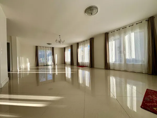 Maison individuelle 7 pièces 240m²