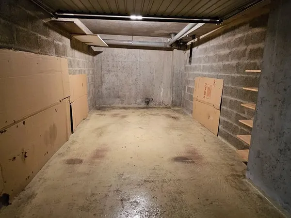 À Louer : Garage Box Fermé - Lyon 6ème - Quartier Parc Tête d'Or