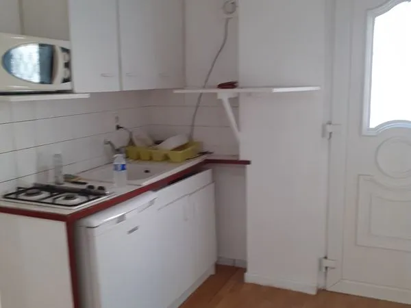 A louer studio meublé