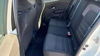 Dacia Sandero 1.0 TCe 90ch Stepway Confort -22 — photo 10