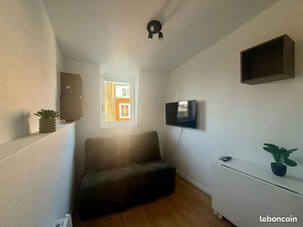 Studio 1 pièce 10 m²