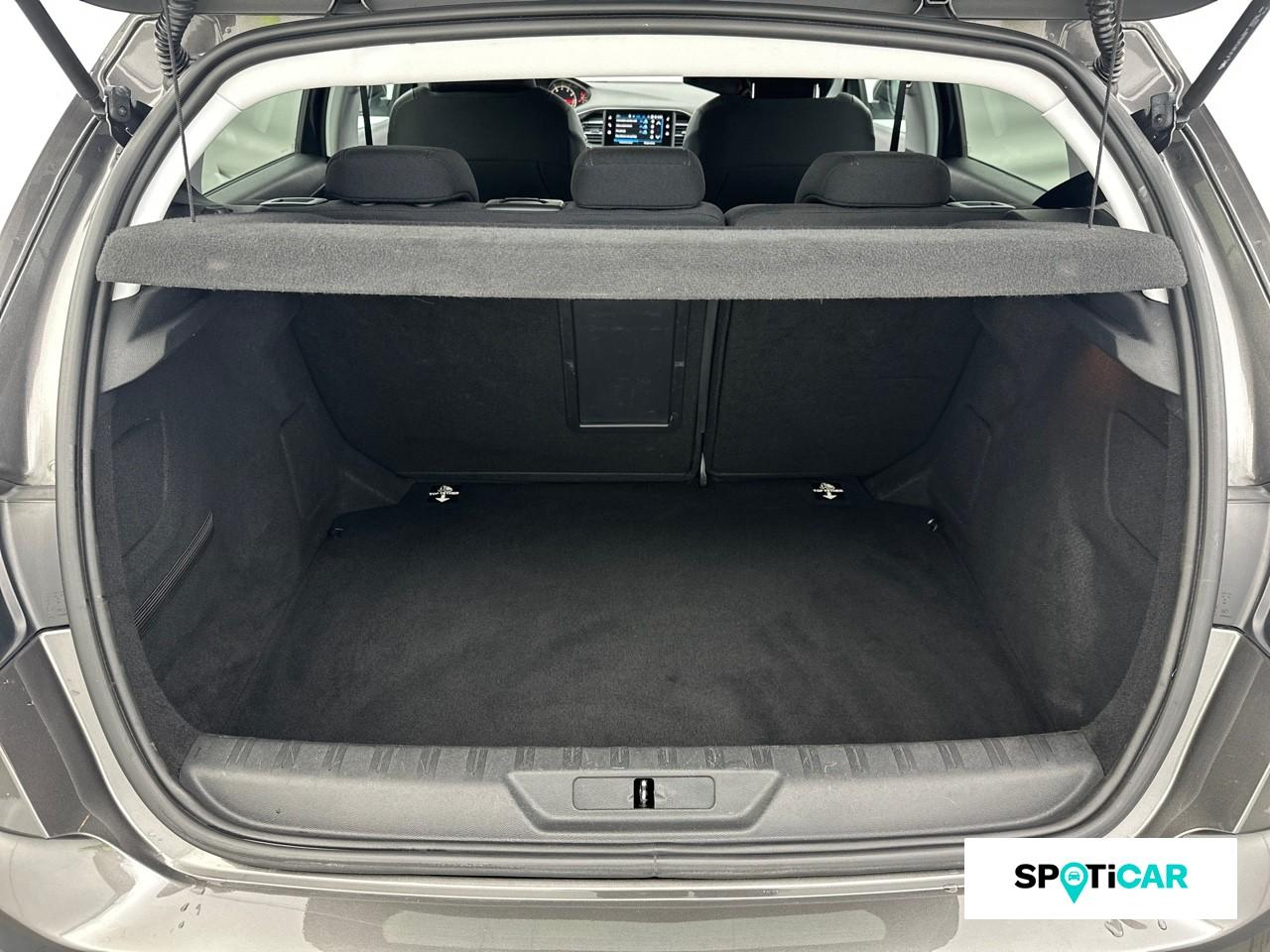 Peugeot 308 1.2 puretech 130ch &euro;6.c s&s allure — photo 6