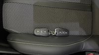 Peugeot 2008 1.2 PureTech 130ch S&S GT EAT8 — photo 16