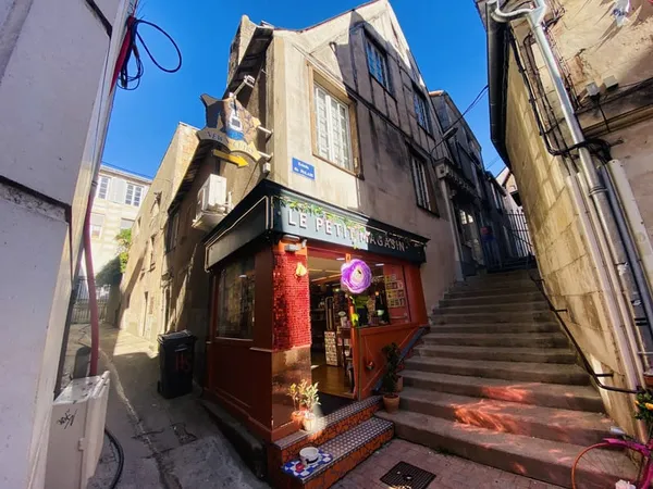 POITIERS PLATEAU - Quartier NOTRE DAME