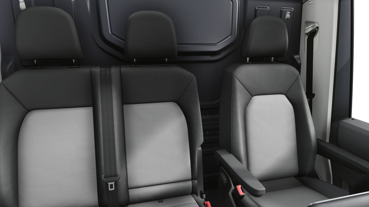 Volkswagen Utilitaires CRAFTER PROCAB 35 L4H3 2.0 TDI 177 CH BVA8 — photo 9