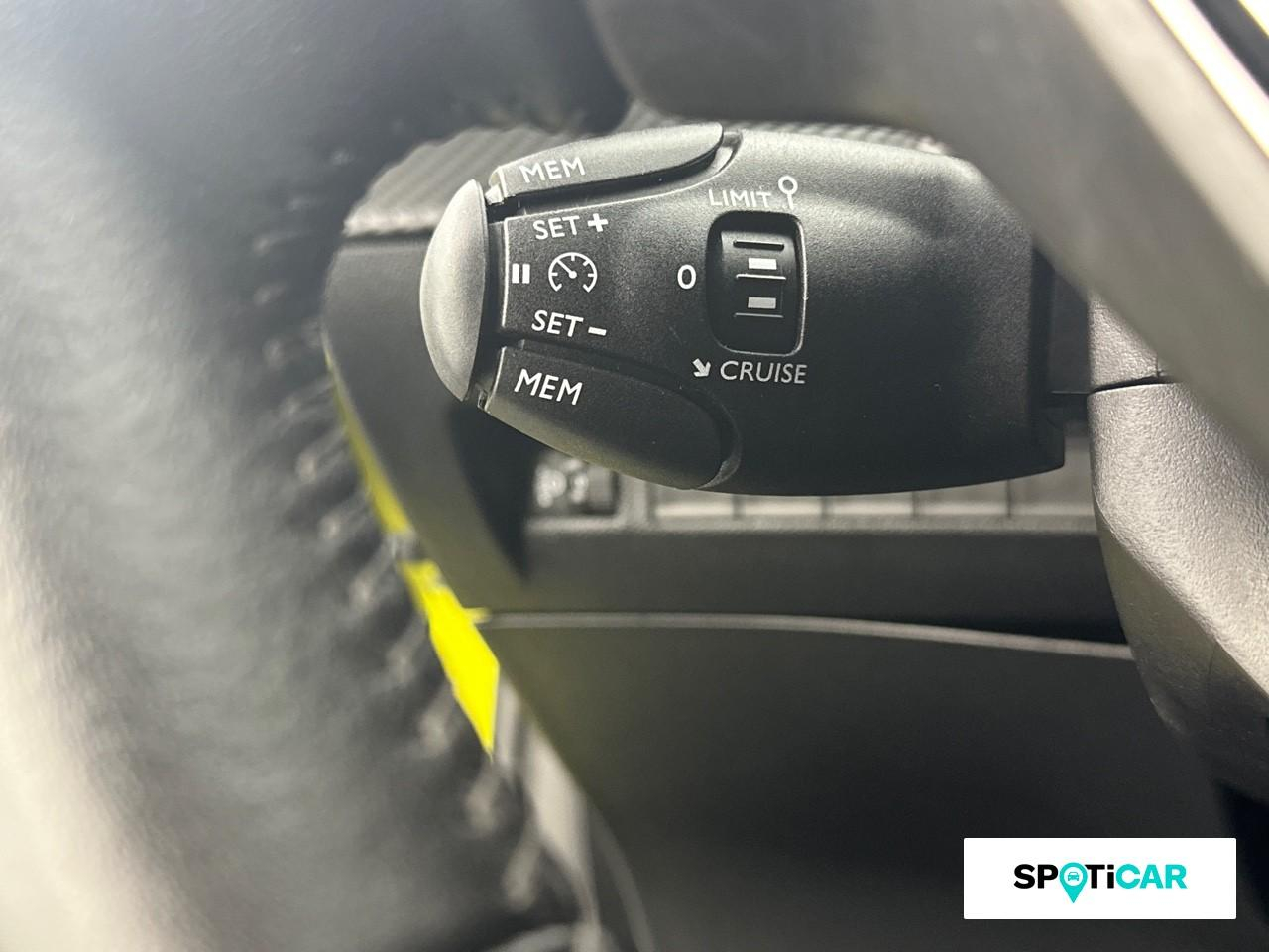 Peugeot 208 1.2 100ch s&s style — photo 18