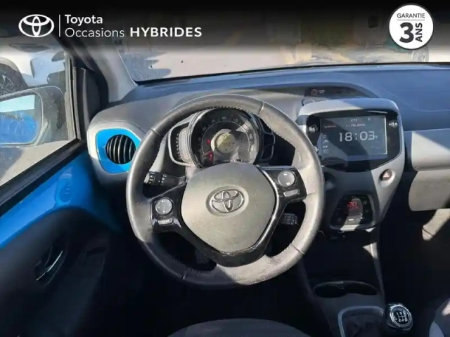 Toyota Aygo 1.0 vvt-i 72ch x-play zen 5p my20 — photo 9